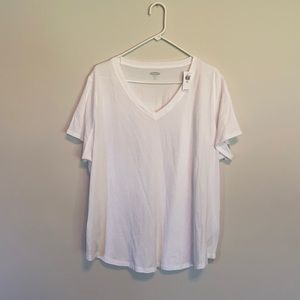 NWT Old Navy EveryWear Plus Tee